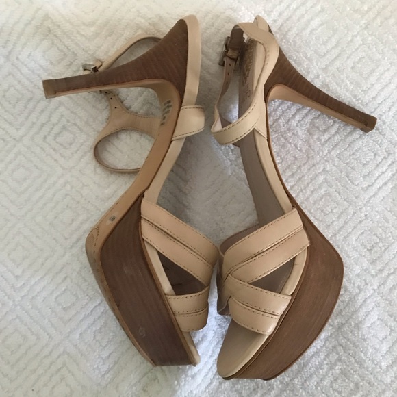Vince Camuto Sandals SZ 9 M - Picture 3 of 8